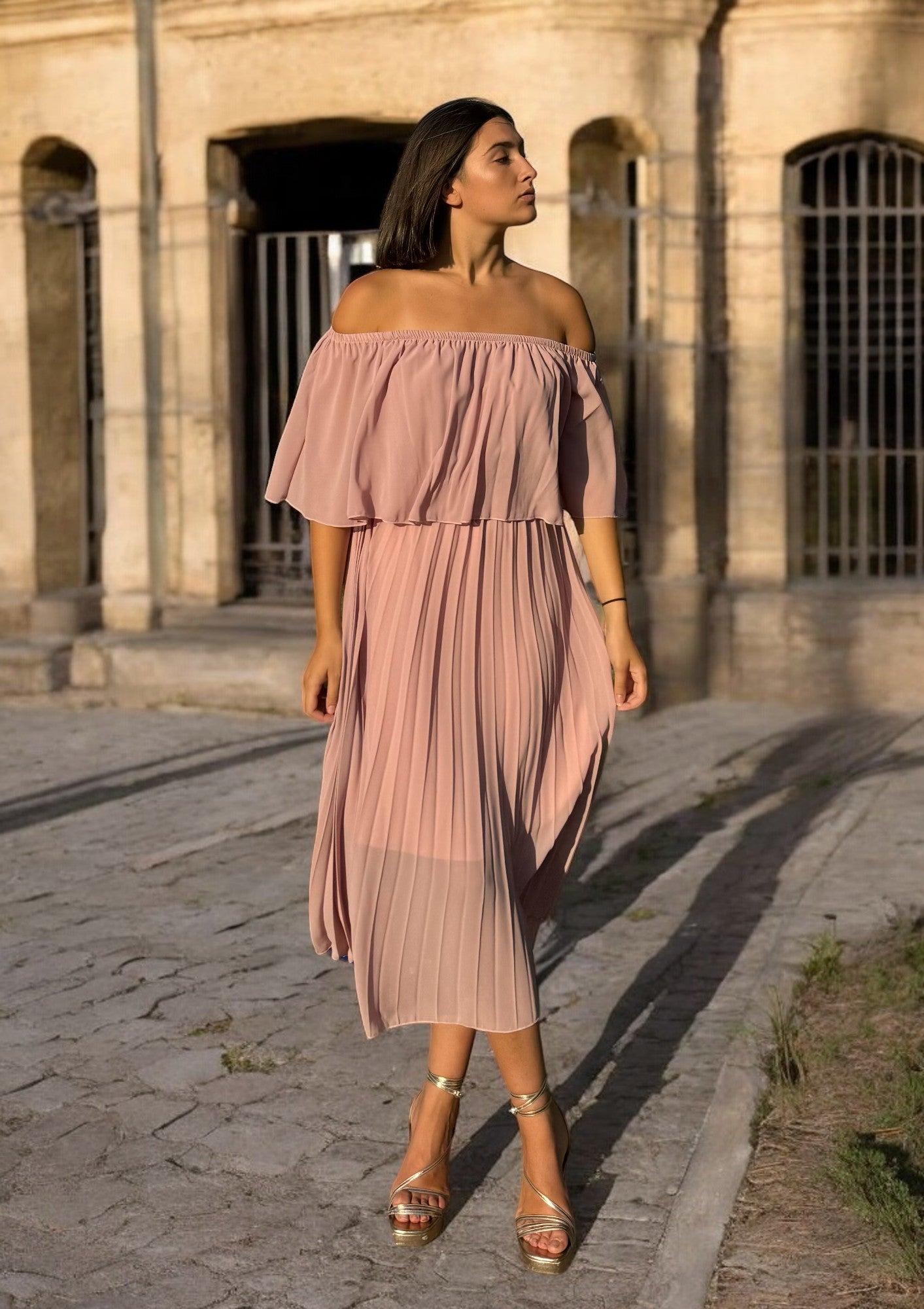 Vestido Vuelo Plisado Rosa Nude